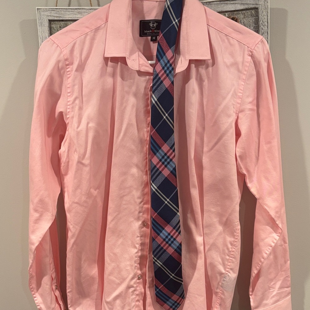 Classic Pink Button Down Shirt with Tie